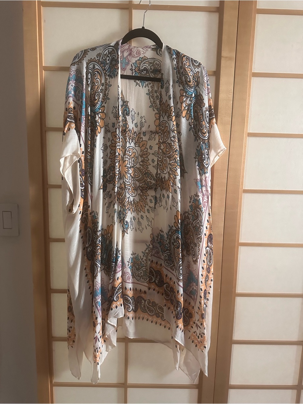 Lovestitch Lightweight Cream Paisley-print Kimono Cardigan